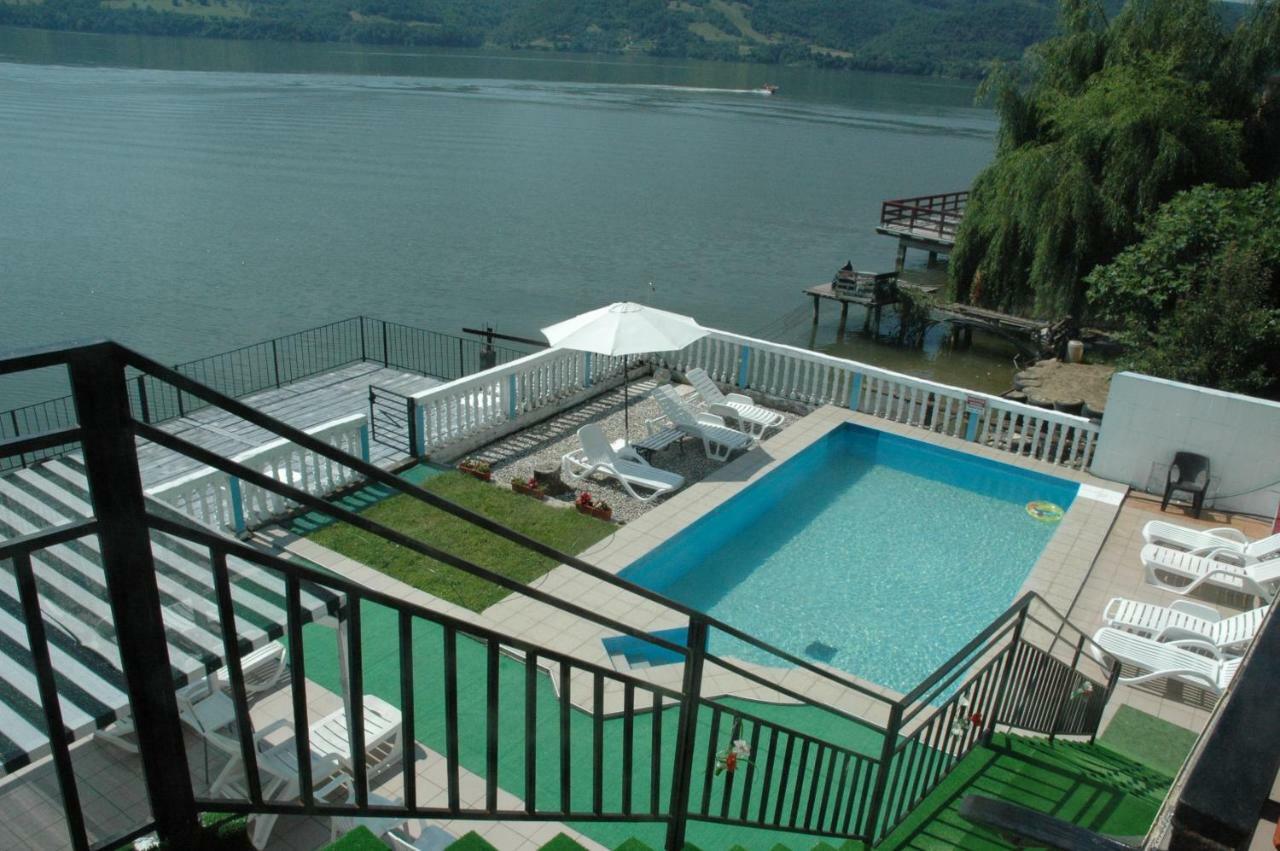 Apartmán Casa Yuppy Du Ieşelniţa Exteriér fotografie
